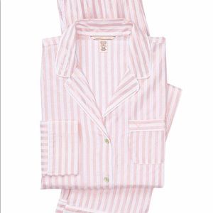 VS   THE LIGHTWEIGHT PJ